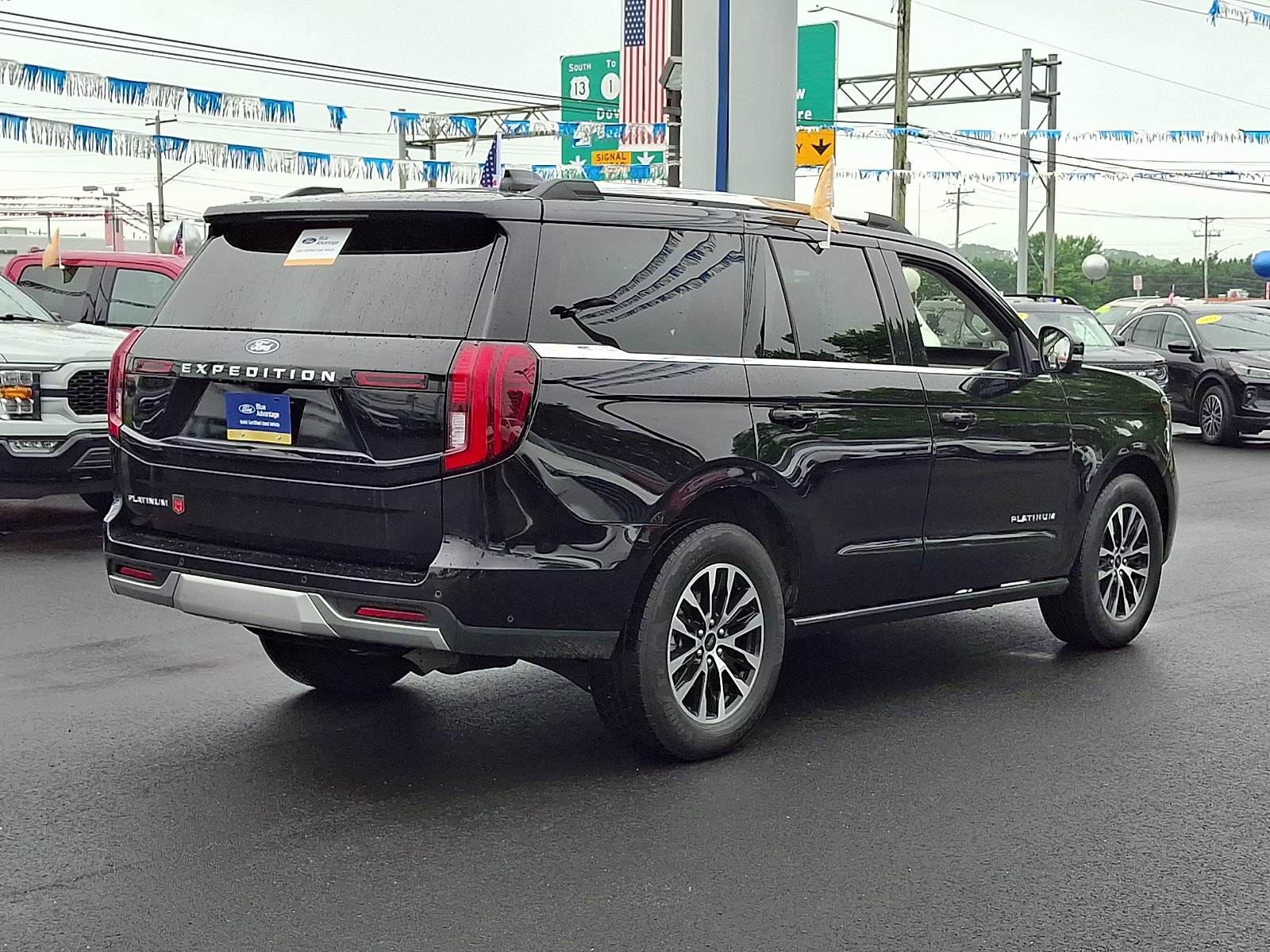 2025 Agate Black Metallic - UM Ford Expedition Platinum 4X4