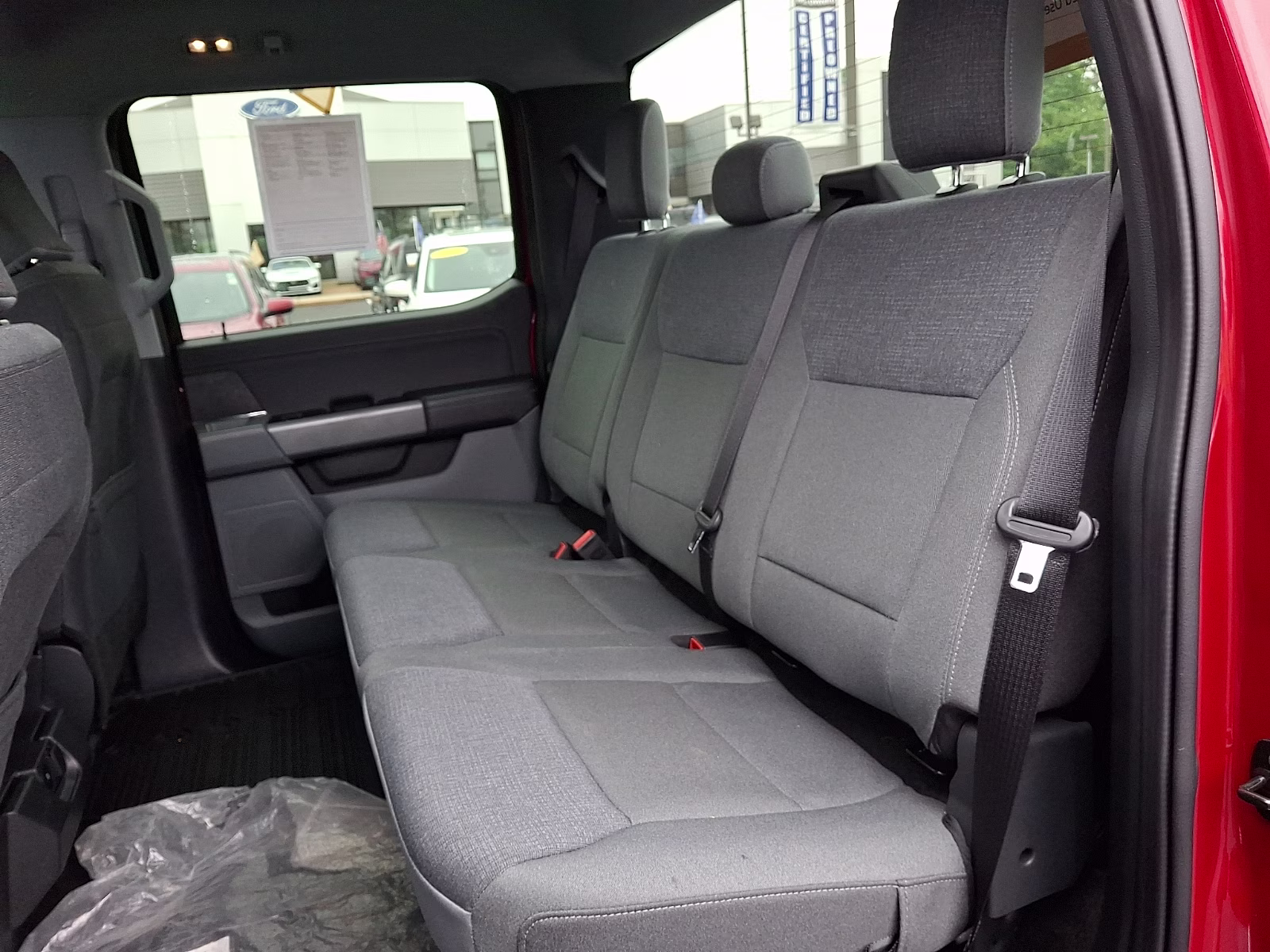 2025 Rapid Red Metallic Tinted Clearcoat - D4 Ford F-150 XLT 4X4