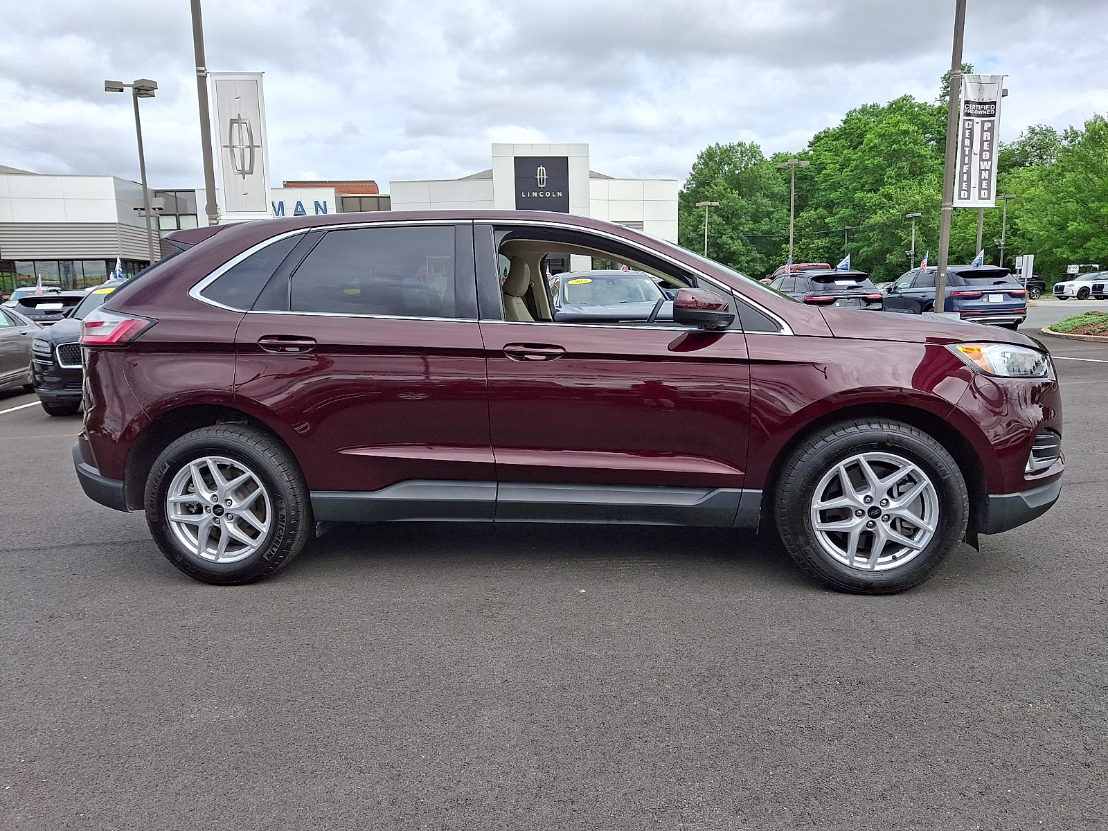 2024 Burgundy Velvet Metallic Tinted Clearcoat - R3 Ford Edge SEL AWD