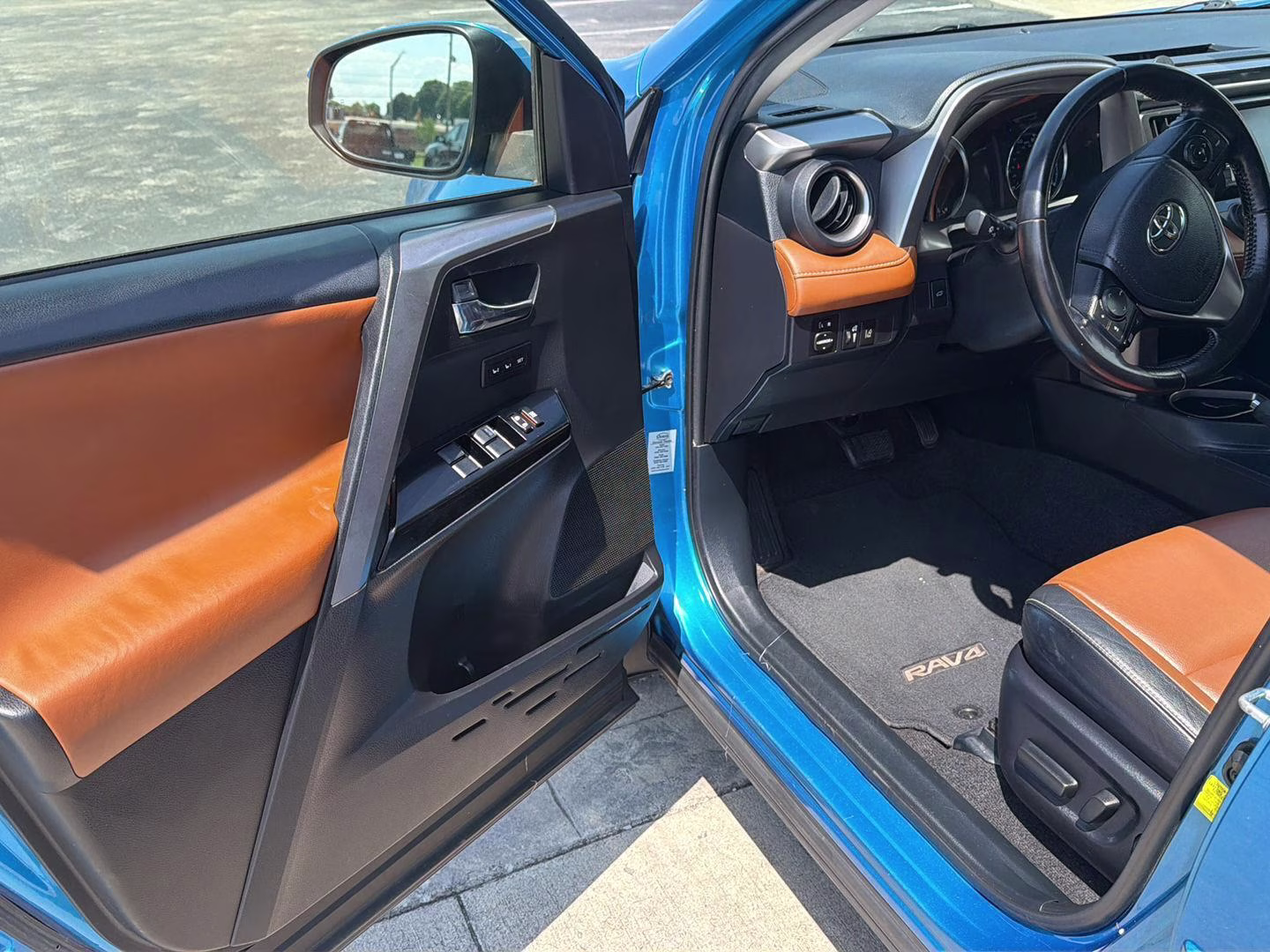 2016 Electric Storm Blue Toyota RAV4 Hybrid Limited AWD SUV