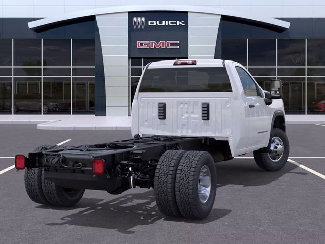 2026 Summit White GMC Sierra 3500 HD Chassis Cab Pro 4X4 Truck
