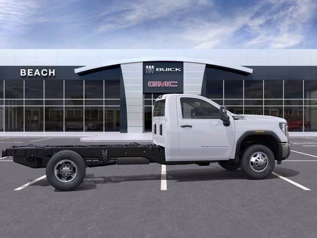 2026 Summit White GMC Sierra 3500 HD Chassis Cab Pro 4X4 Truck
