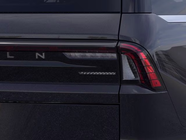 2026 Black Metallic Lincoln Navigator Reserve 4X4 SUV
