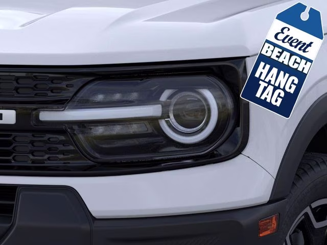 2026 Space White Metallic Ford Bronco Sport Outer Banks 4X4 SUV