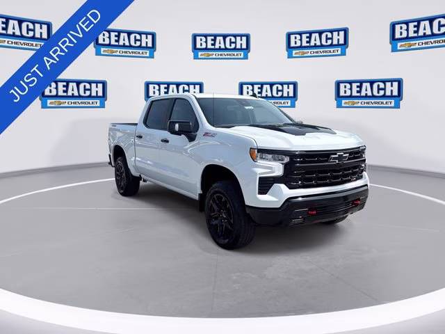 2026 Summit White Chevrolet Silverado 1500 LT Trail Boss 4X4 Truck