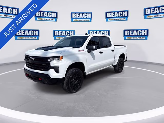 2026 Summit White Chevrolet Silverado 1500 LT Trail Boss 4X4 Truck
