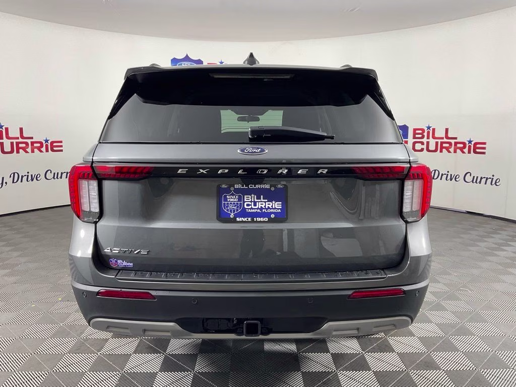 2026 Gray Metallic Ford Explorer Active RWD SUV