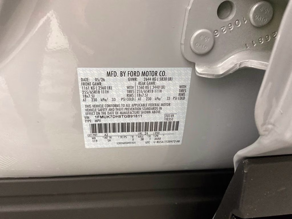2026 White Ford Explorer Active RWD SUV