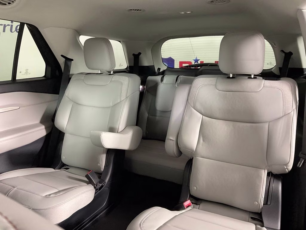 2026 Black Metallic Ford Explorer Active RWD SUV