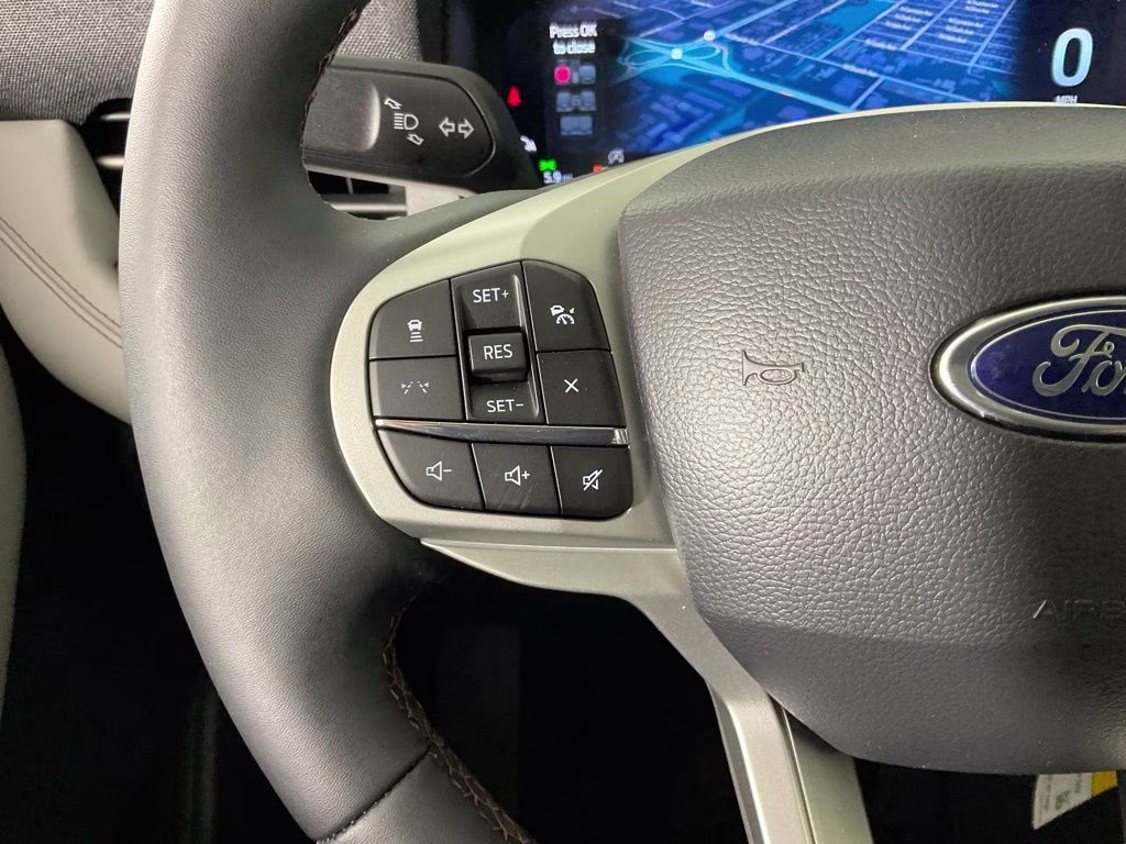 2026 Black Metallic Ford Explorer Active RWD SUV