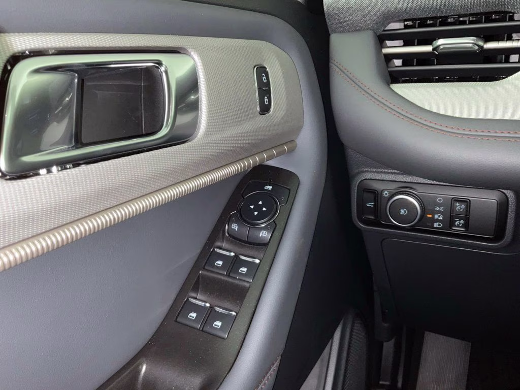 2026 Vapor Blue Ford Explorer Active RWD SUV