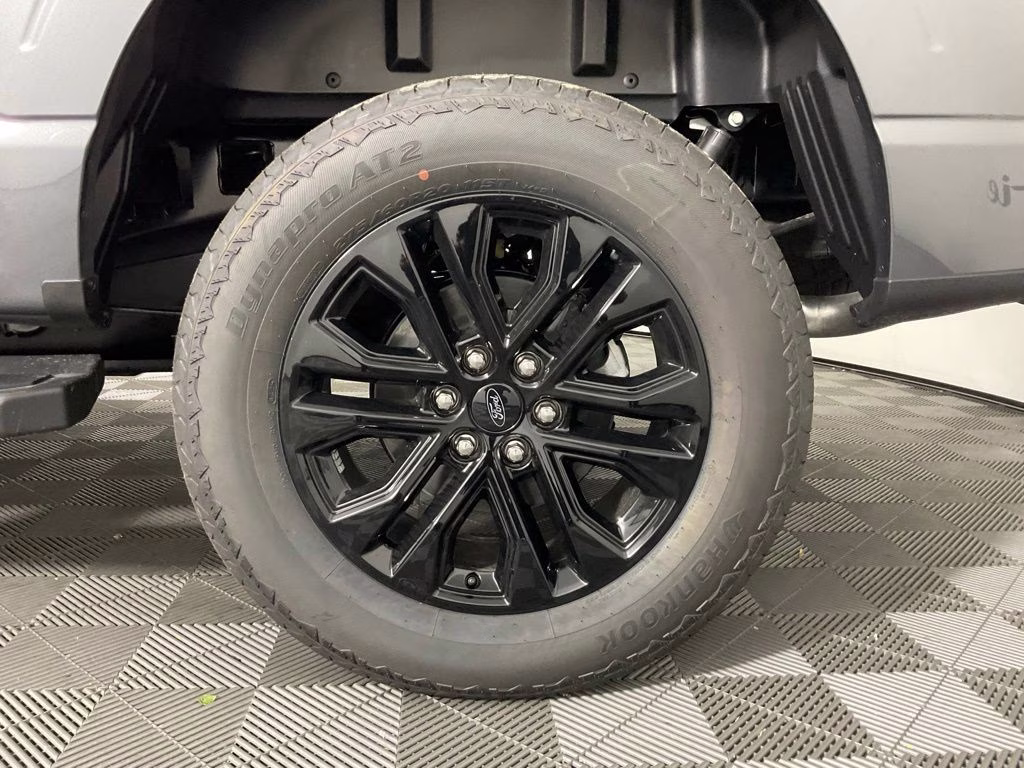 2026 Gray Metallic Ford F-150 Lariat 4X4 Truck