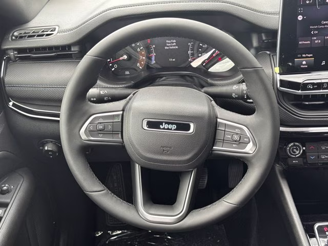 2026 Red Hot Pearlcoat Jeep Compass Latitude Altitude 4X4 SUV