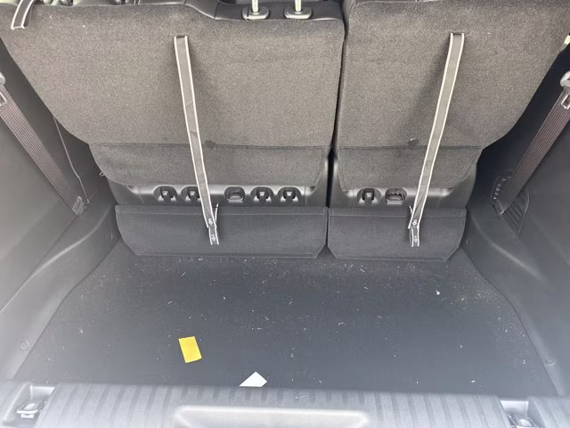 2027 Bright White Clearcoat Chrysler Pacifica Select FWD Van