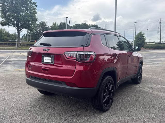 2026 Red Hot Pearlcoat Jeep Compass Latitude Altitude 4X4 SUV