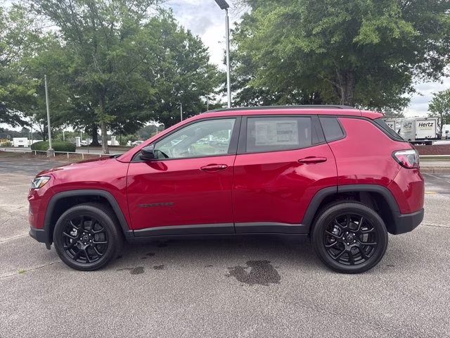 2026 Red Hot Pearlcoat Jeep Compass Latitude Altitude 4X4 SUV
