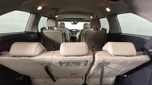 2018 White Diamond Pearl Honda Odyssey EX-L FWD Van