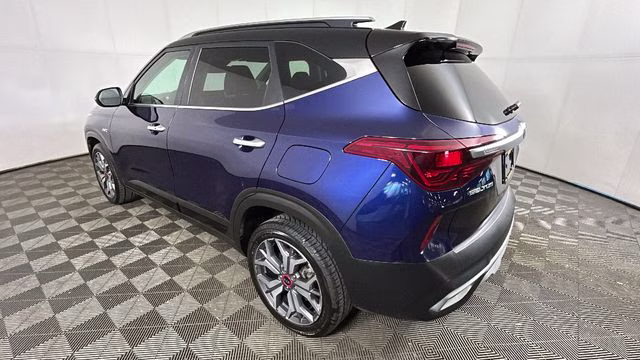 2021 Dark Ocean Blue/Black Roof Kia Seltos SX AWD SUV