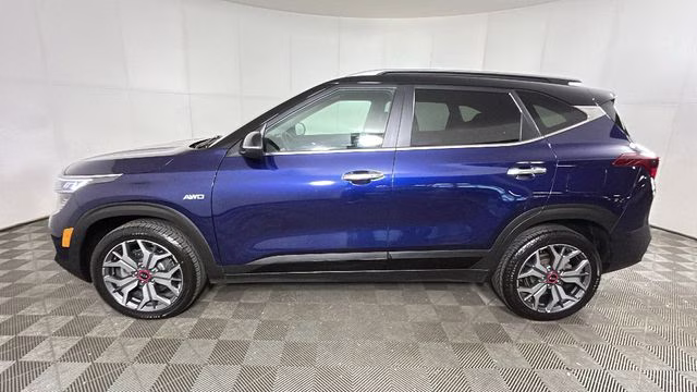 2021 Dark Ocean Blue/Black Roof Kia Seltos SX AWD SUV