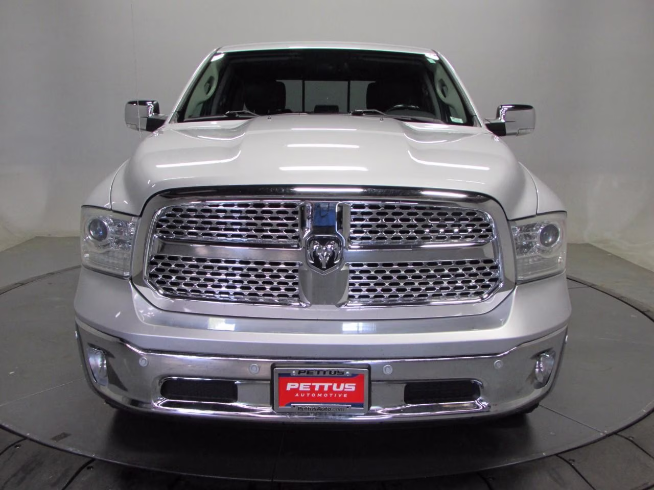 2016 Bright Silver Metallic Clearcoat Ram 1500 Laramie 4X4 Truck