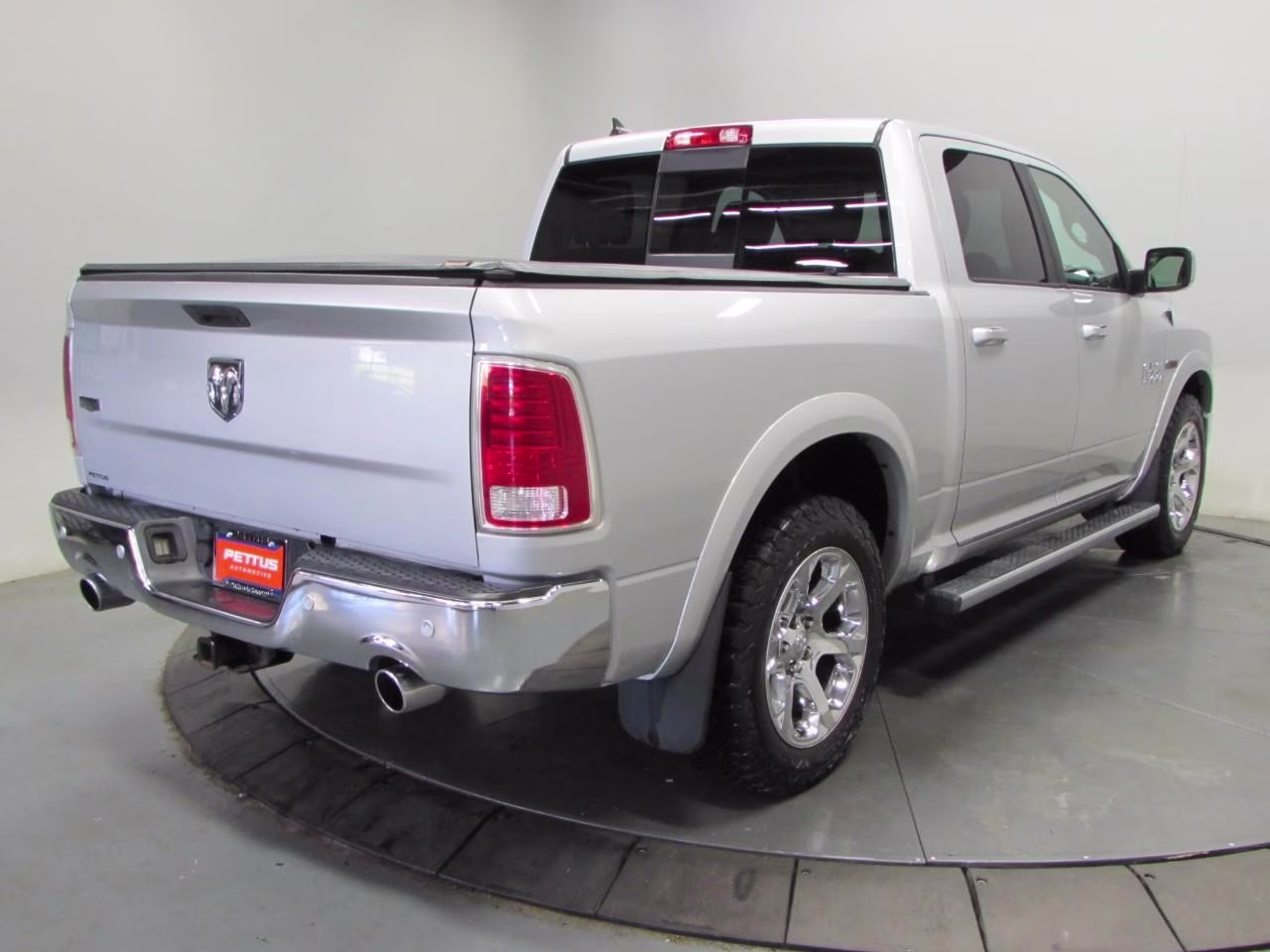2016 Bright Silver Metallic Clearcoat Ram 1500 Laramie 4X4 Truck