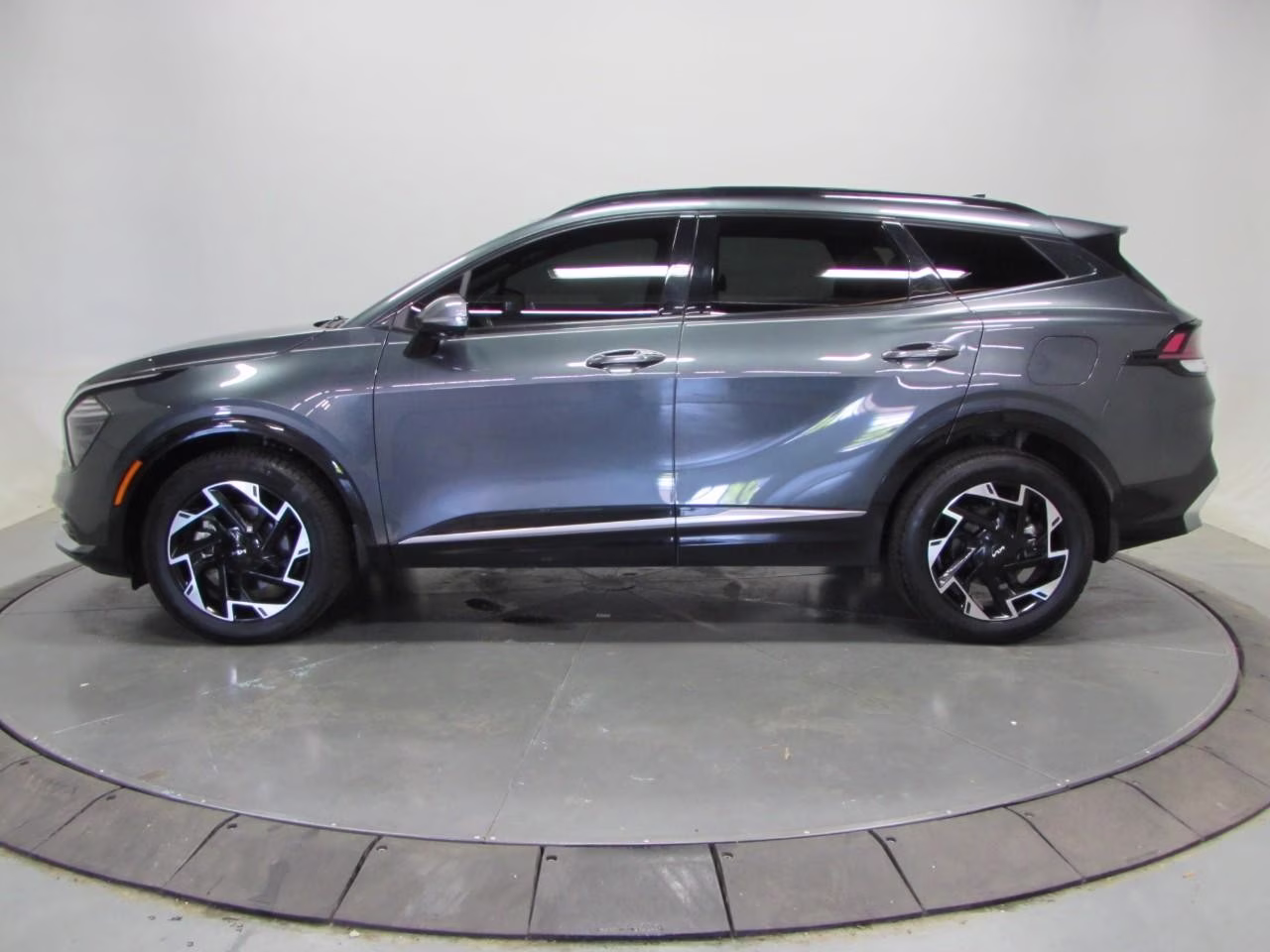 2023 Gravity Gray Kia Sportage SX-Prestige AWD SUV