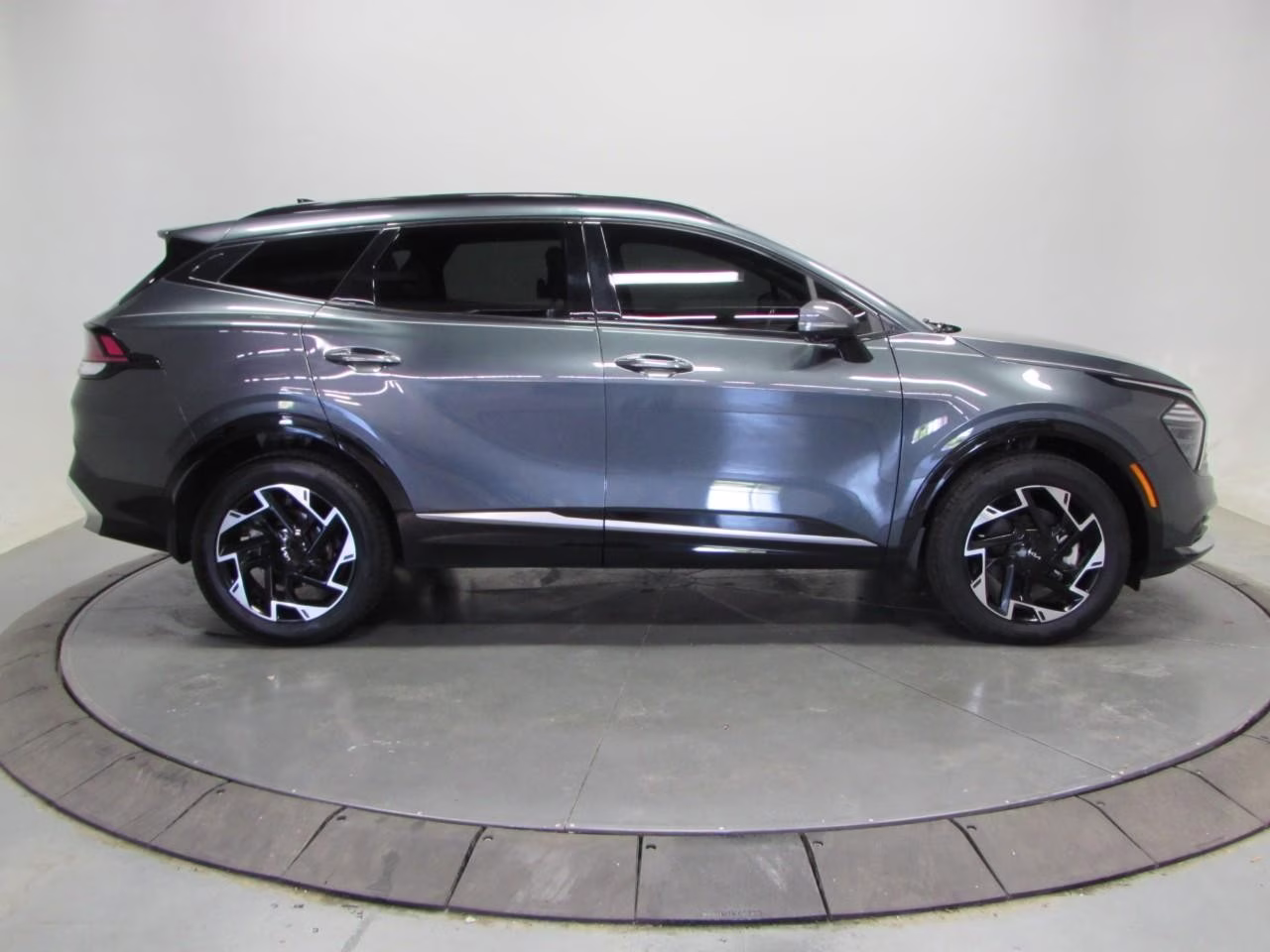 2023 Gravity Gray Kia Sportage SX-Prestige AWD SUV