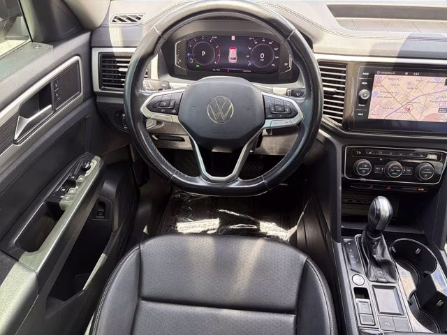2021 Platinum Gray Metallic Volkswagen Atlas SEL FWD SUV