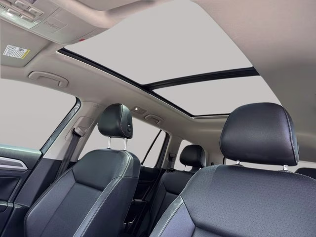 2021 Platinum Gray Metallic Volkswagen Atlas SEL FWD SUV