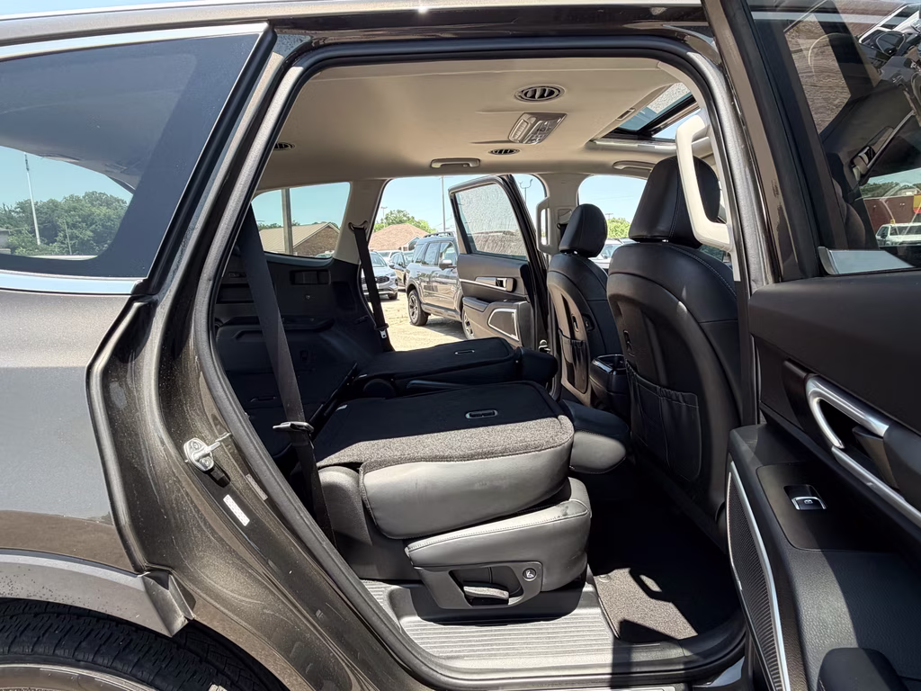 2020 Dark Moss Kia Telluride S AWD SUV