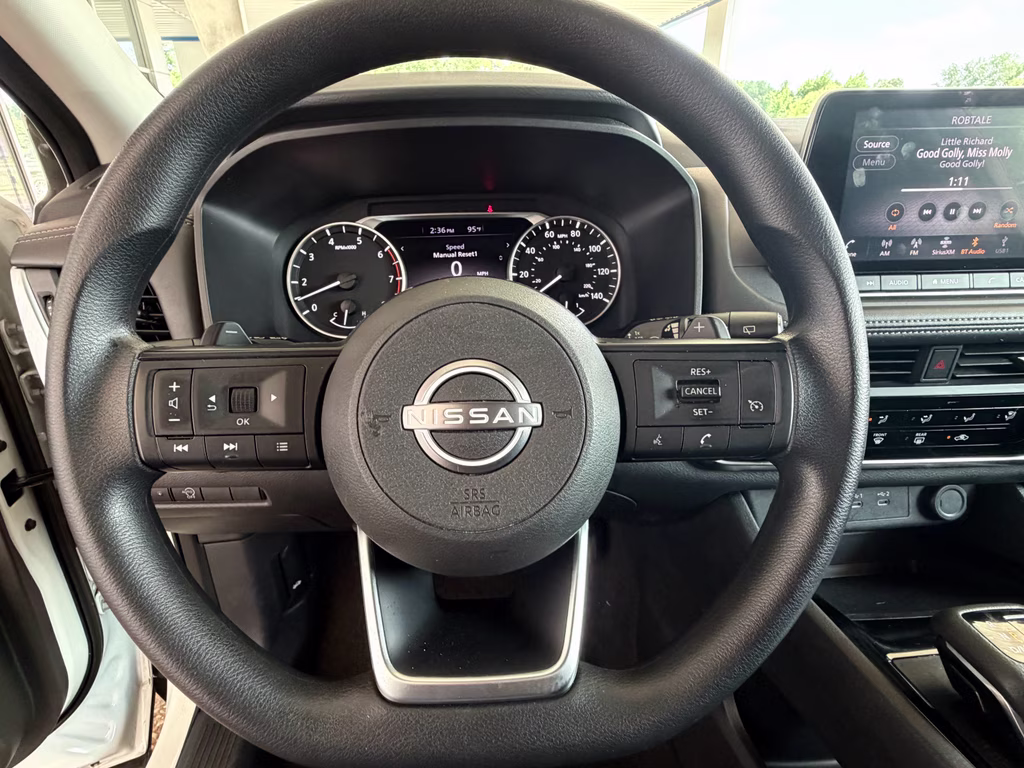 2024 Glacier White Nissan Rogue S AWD SUV