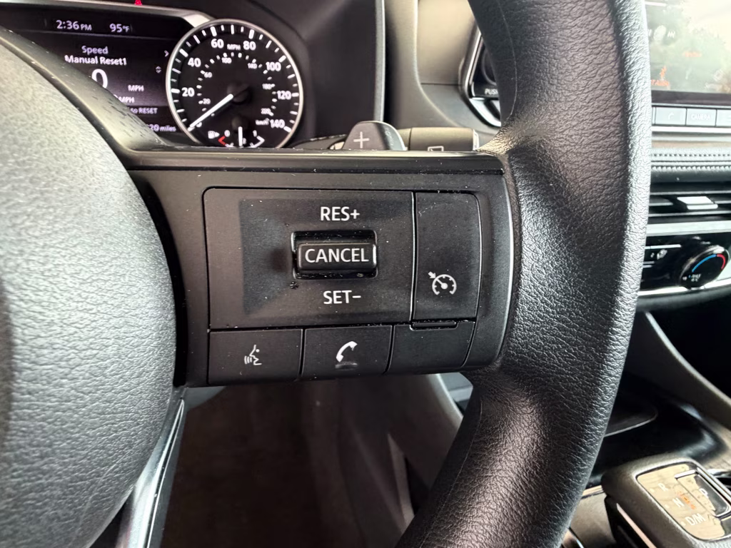 2024 Glacier White Nissan Rogue S AWD SUV