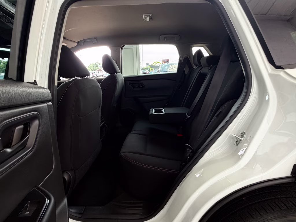 2024 Glacier White Nissan Rogue S AWD SUV