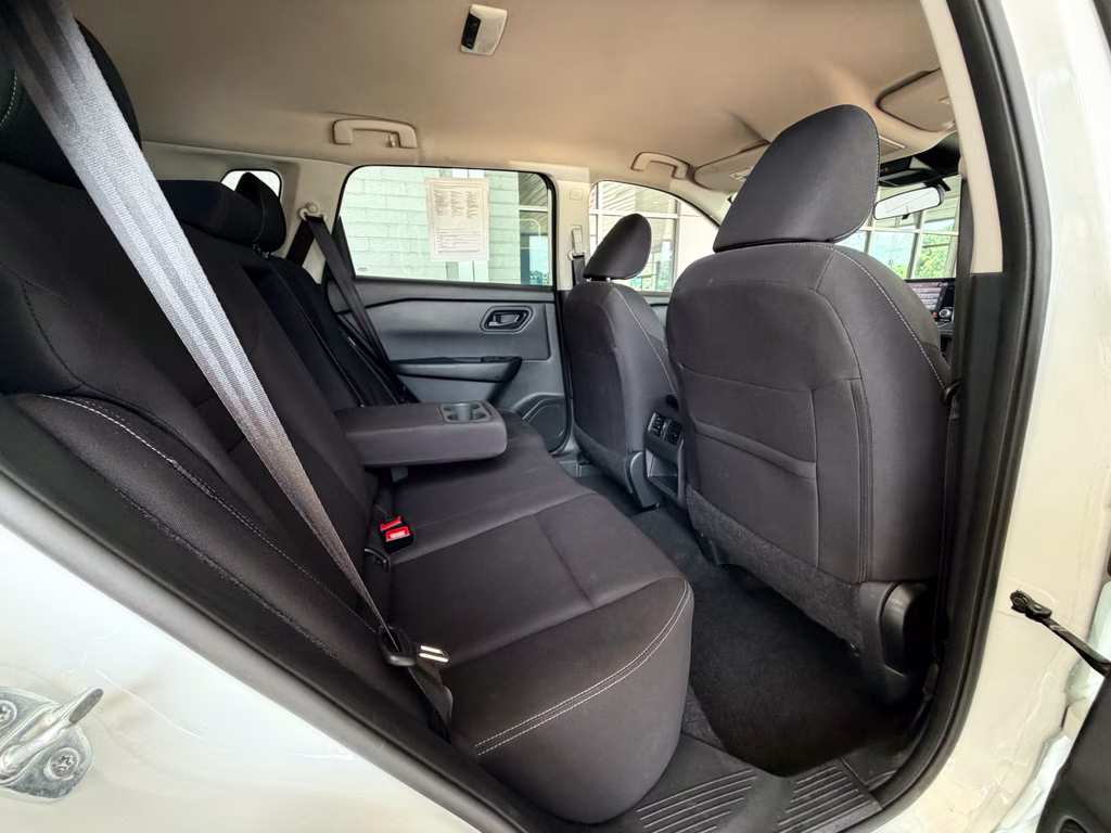 2024 Glacier White Nissan Rogue S AWD SUV