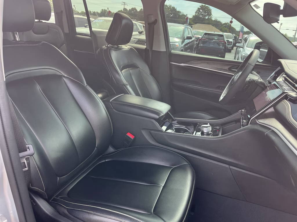2023 Silver Zynith Jeep Grand Cherokee 4xe 4xe 4X4 SUV