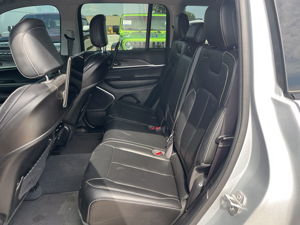 2023 Silver Zynith Jeep Grand Cherokee 4xe 4xe 4X4 SUV