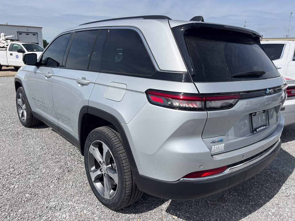 2023 Silver Zynith Jeep Grand Cherokee 4xe 4xe 4X4 SUV