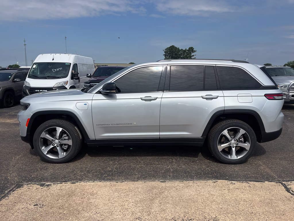 2023 Silver Zynith Jeep Grand Cherokee 4xe 4xe 4X4 SUV