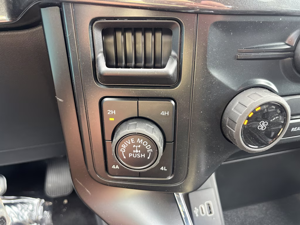 2026 Agate Black Metallic Ford F-150 STX 4X4 Truck