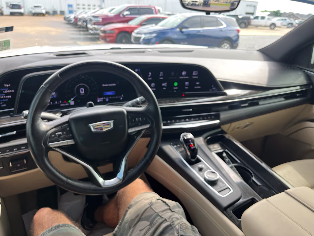 2024 Crystal White Tricoat Cadillac Escalade 4WD Premium Luxury 4X4 SUV