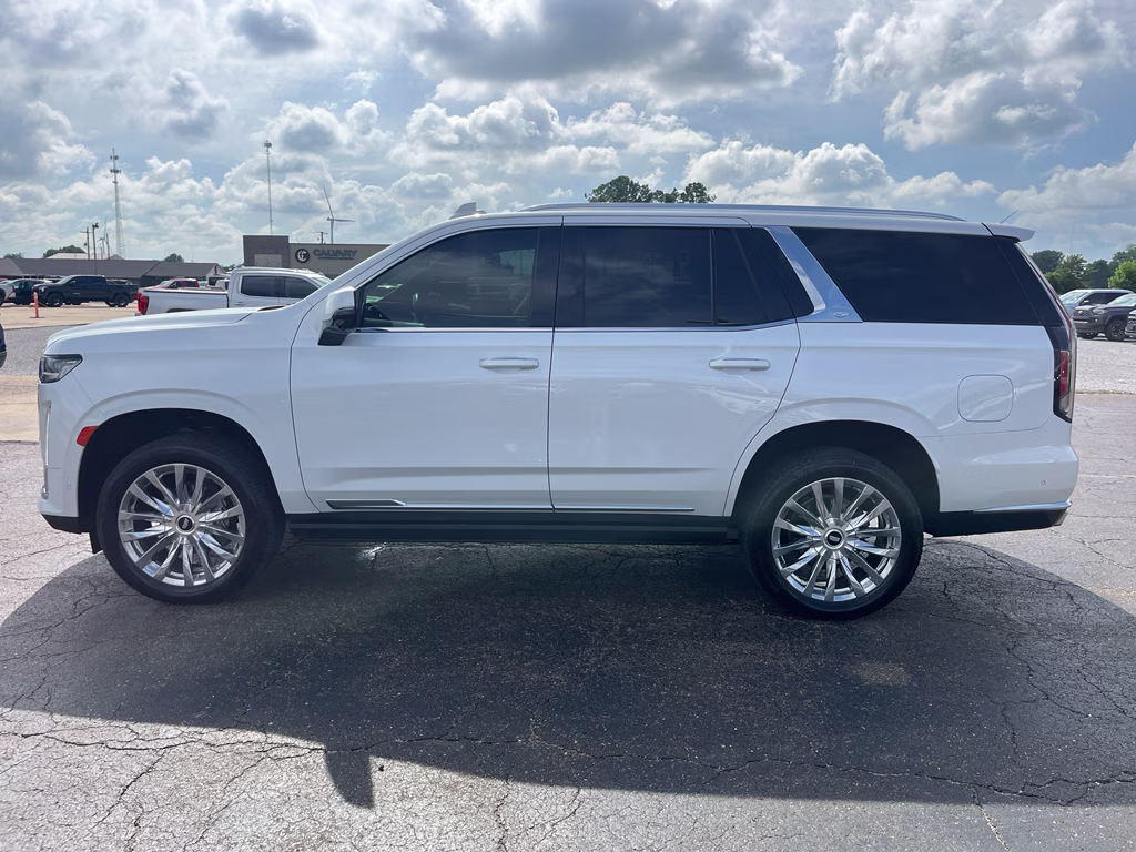 2024 Crystal White Tricoat Cadillac Escalade 4WD Premium Luxury 4X4 SUV