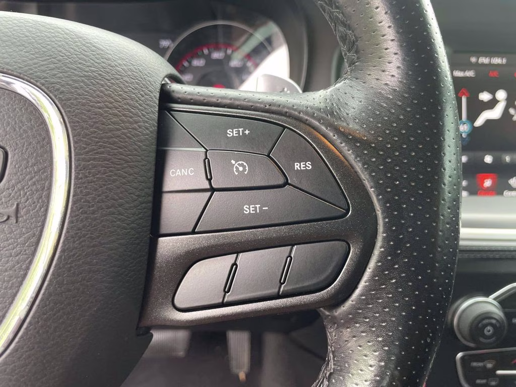 2022 Pitch Black Clearcoat Dodge Charger R/T RWD Sedan