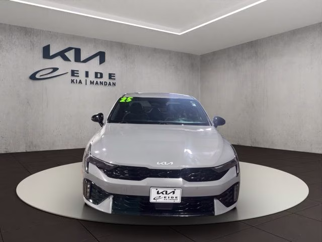 KNAG64J7XS5285857