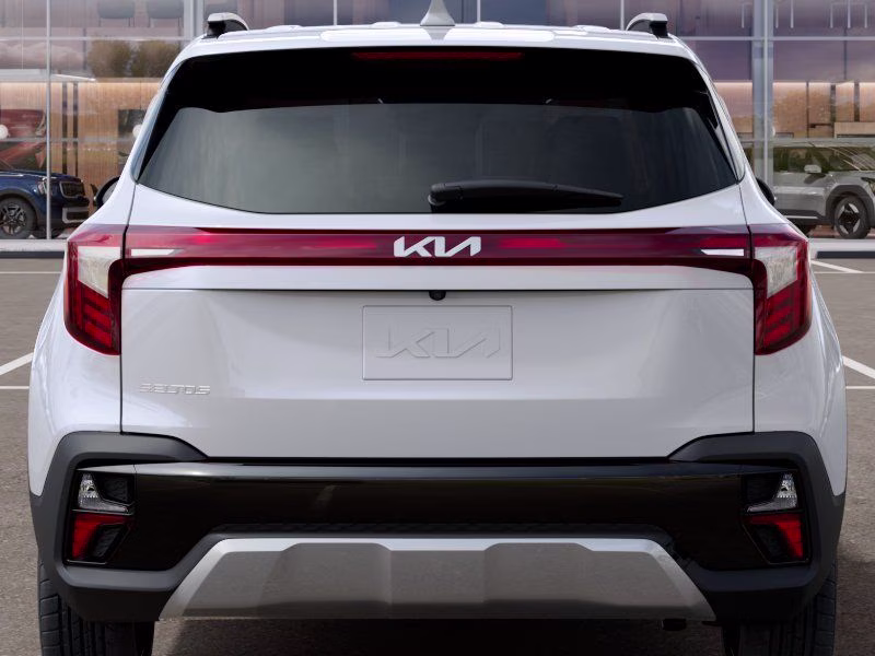 2026 Snow White Pearl Kia Seltos EX FWD SUV