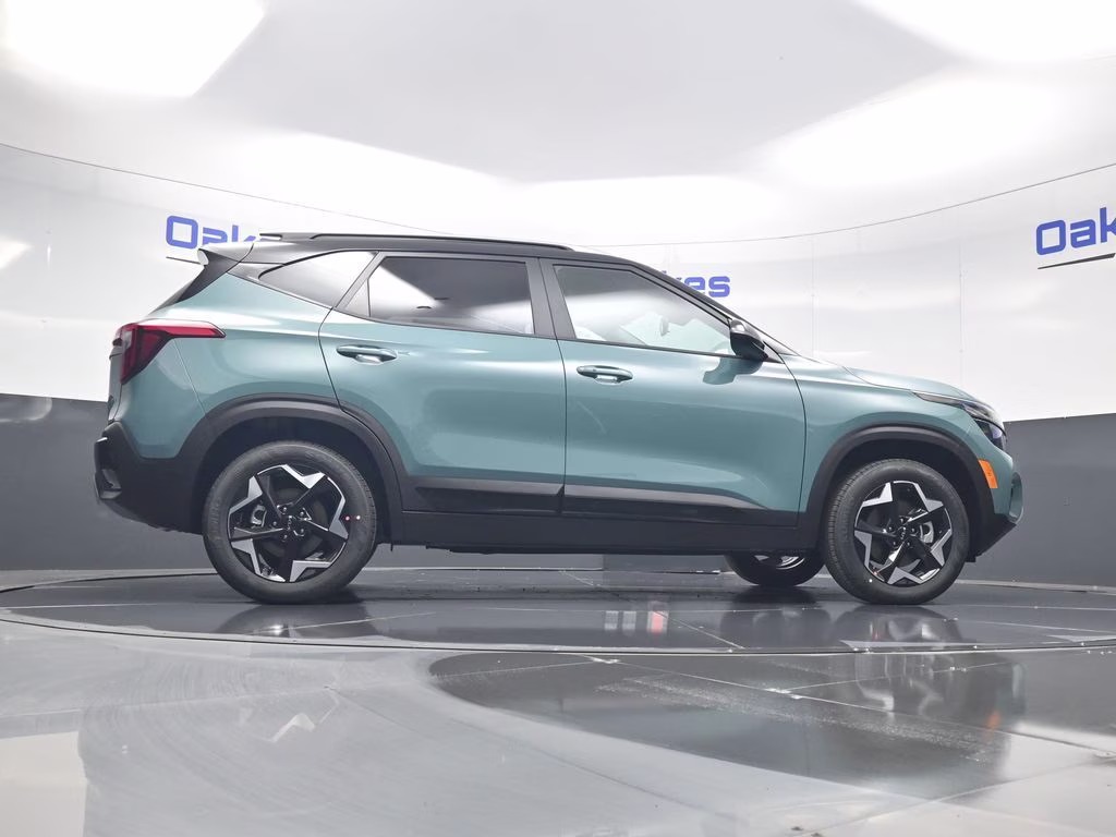 2026 Pluton Blue/Black Roof Kia Seltos S AWD SUV