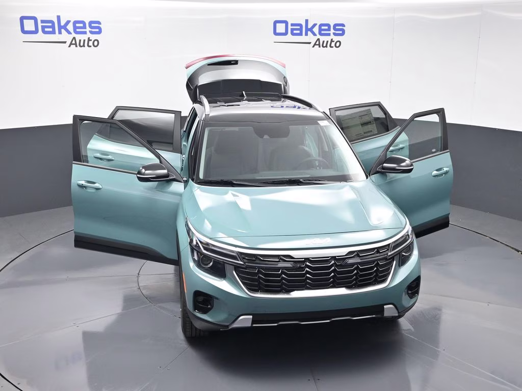 2026 Pluton Blue/Black Roof Kia Seltos S AWD SUV