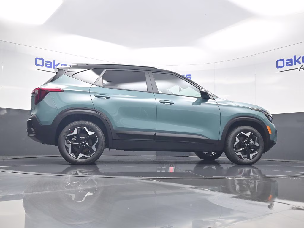2026 Pluton Blue/Black Roof Kia Seltos S AWD SUV