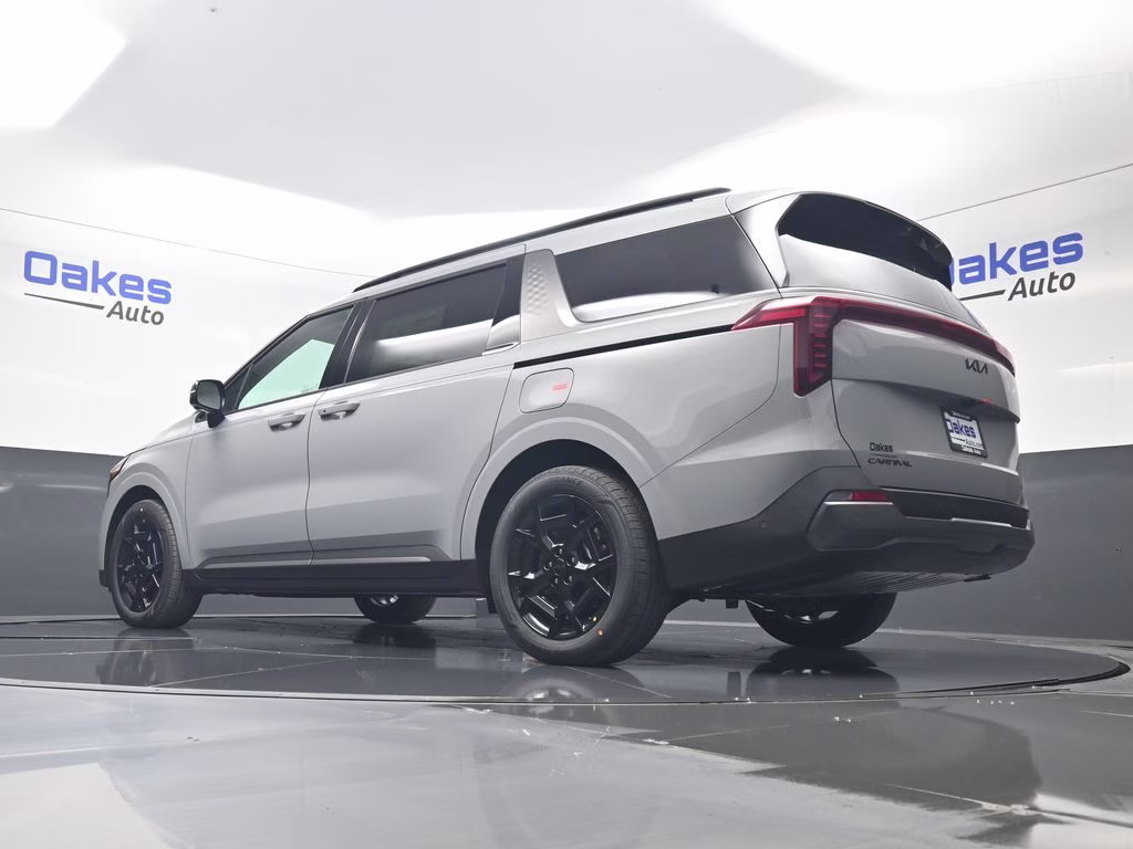 2026 Ceramic Silver Kia Carnival Hybrid SX Prestige FWD Van