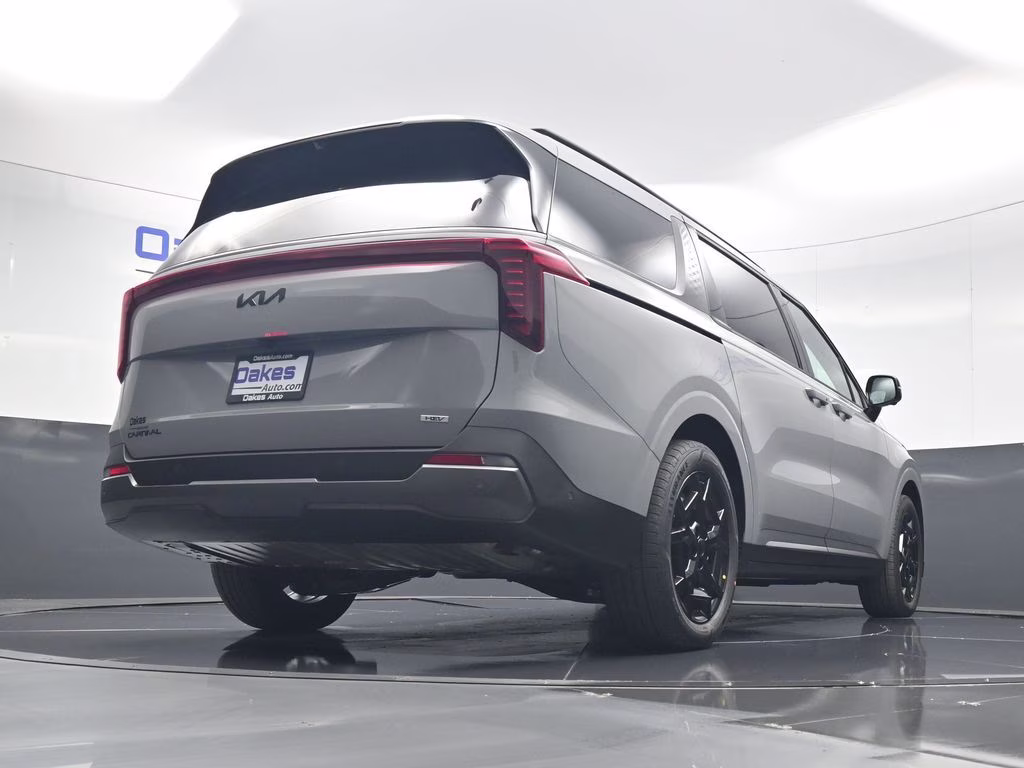 2026 Ceramic Silver Kia Carnival Hybrid SX Prestige FWD Van