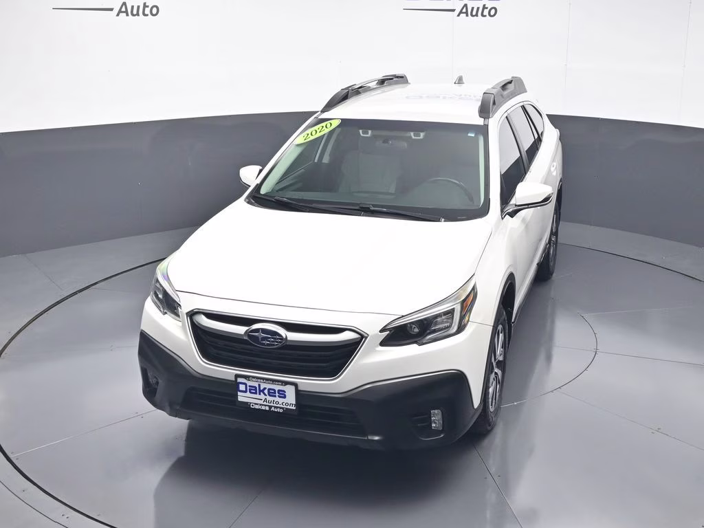 2020 Crystal White Pearl Subaru Outback Premium AWD SUV